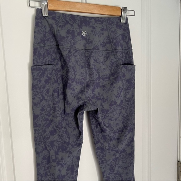 Eddie Bauer Cloud Compression leggings size XS - Picture 2 of 8